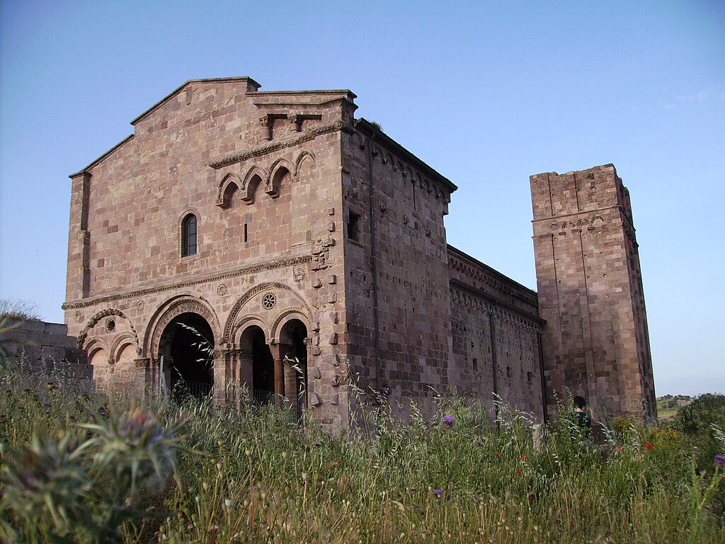 1024px-Sant%60Antioco_di_Bisarcio.JPG