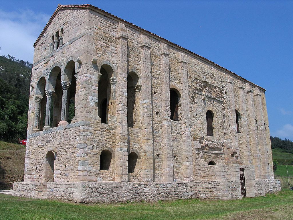 1024px-20060630-Oviedo_Santa_Maria_del_Naranco.jpg