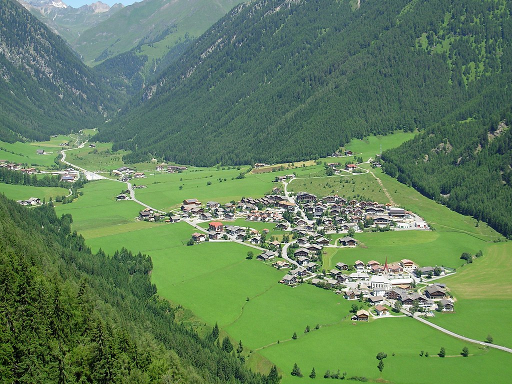 1024px-Vals_2008.JPG